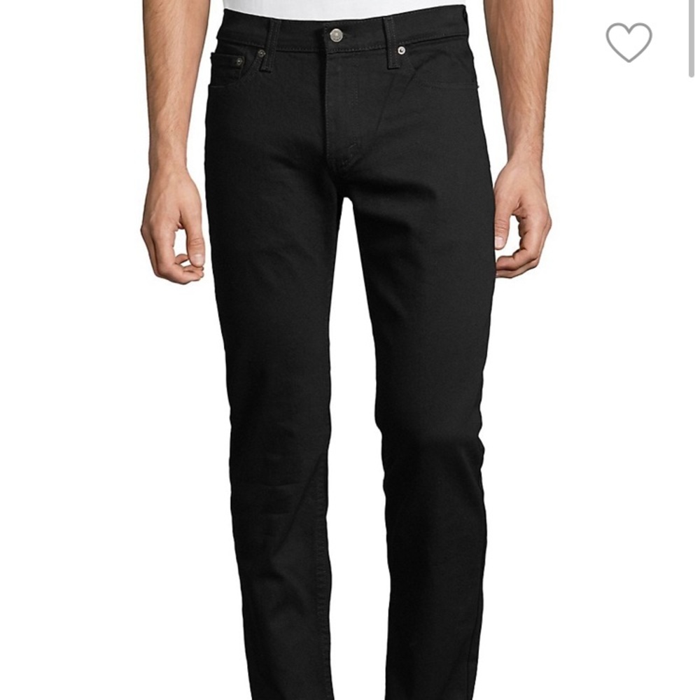 Black Levi’s Jeans